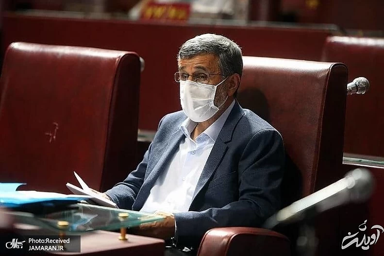 اولین عکس از محمود احمدی نژاد در جلسه مجمع تشخیص بعد از ردصلاحیتش